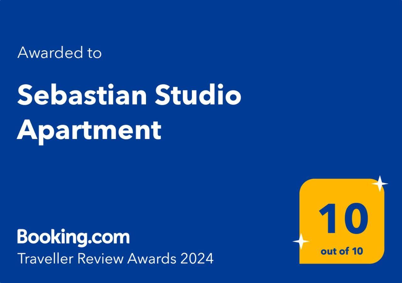 Sebastian Studio Apartment Bukarest Exteriör bild